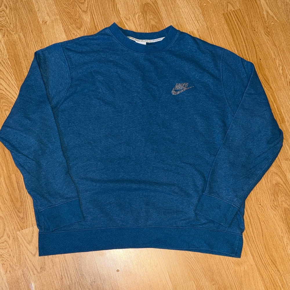 Nike Women's Oversized Crewneck Sweatshirt